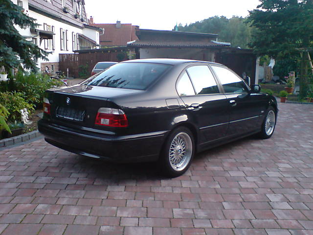 BMW SERIE 5  525TDS